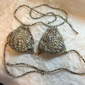 L.O.L.A. Animal Print Bikini Top Size Small